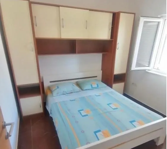 아파트 Lucia&laura *