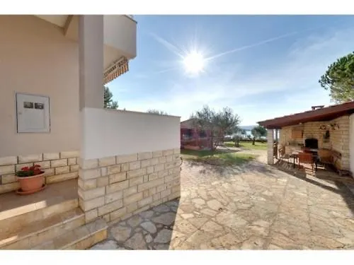 아파트 Lucia&laura *