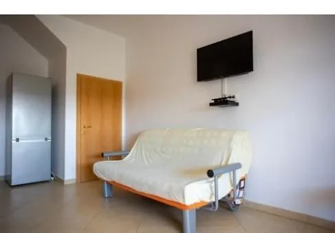 아파트 Lucia&laura 투라니