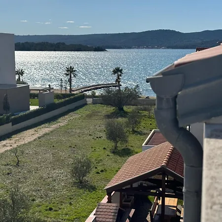 Lucia&laura * Turanj